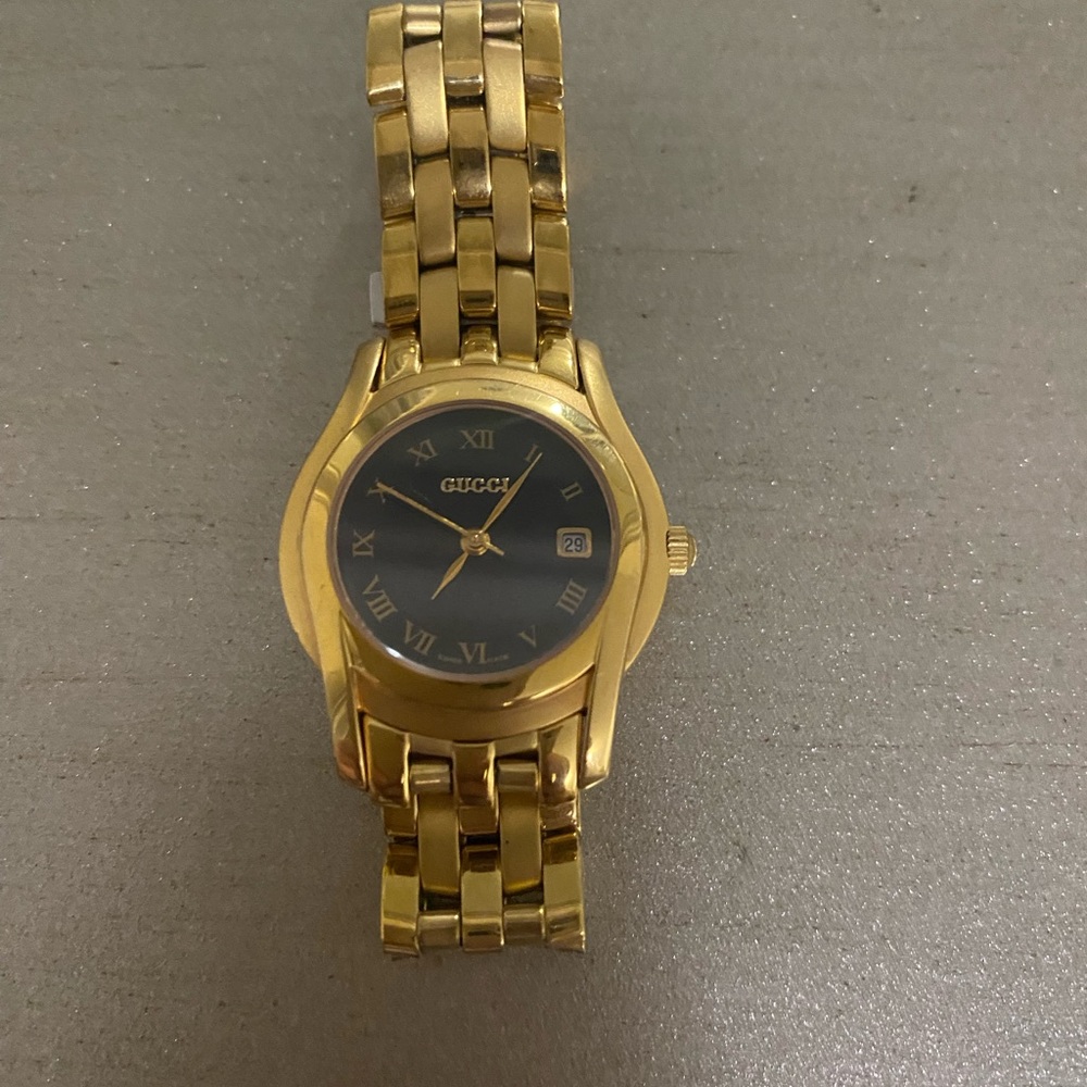 Gucci watch